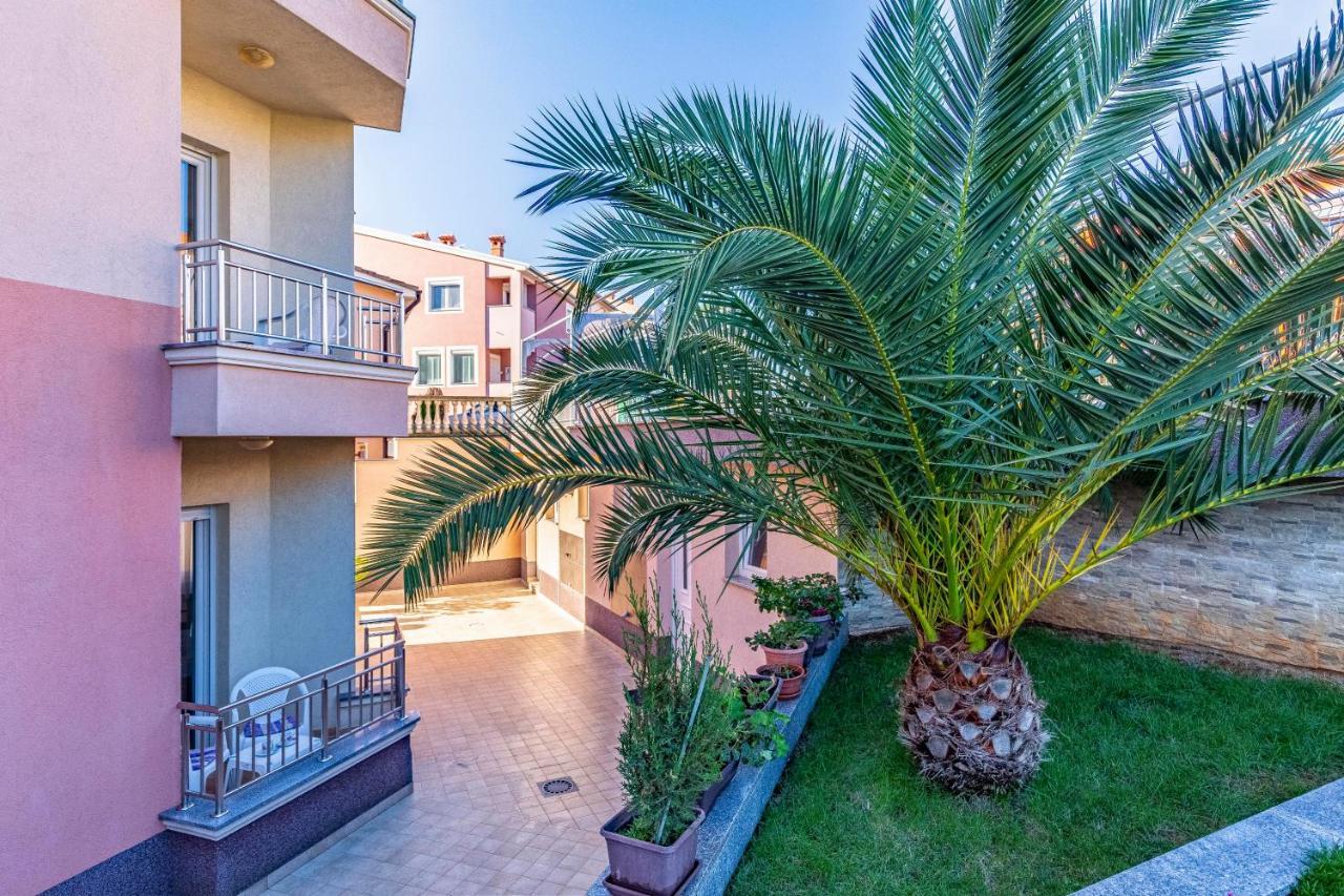 Istriensonne - Apartments Veruda Mit Grillterrasse Pula Exteriér fotografie