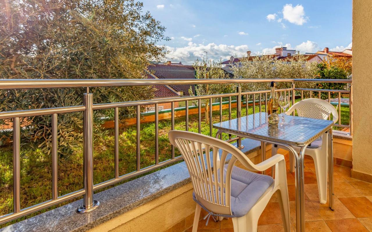 Istriensonne - Apartments Veruda Mit Grillterrasse Pula Exteriér fotografie
