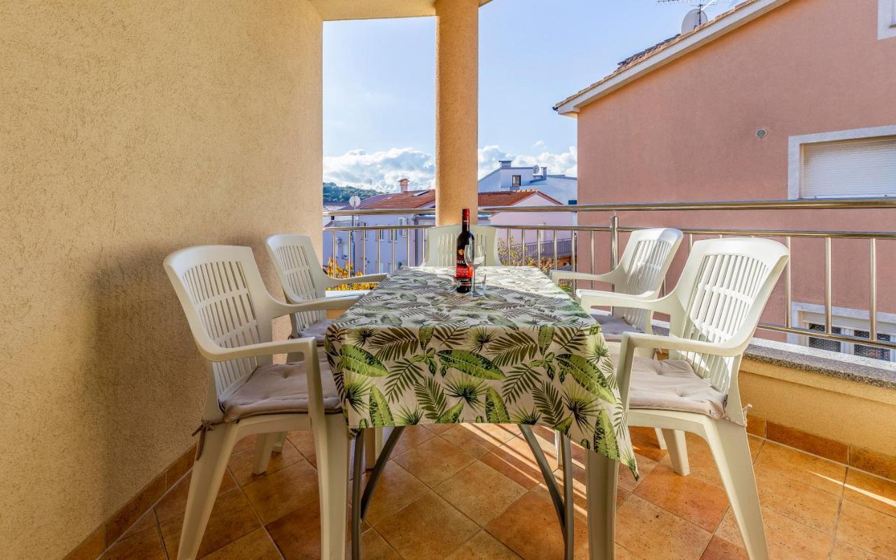 Istriensonne - Apartments Veruda Mit Grillterrasse Pula Exteriér fotografie