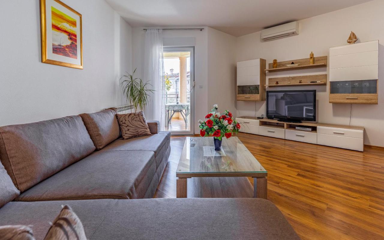 Istriensonne - Apartments Veruda Mit Grillterrasse Pula Exteriér fotografie