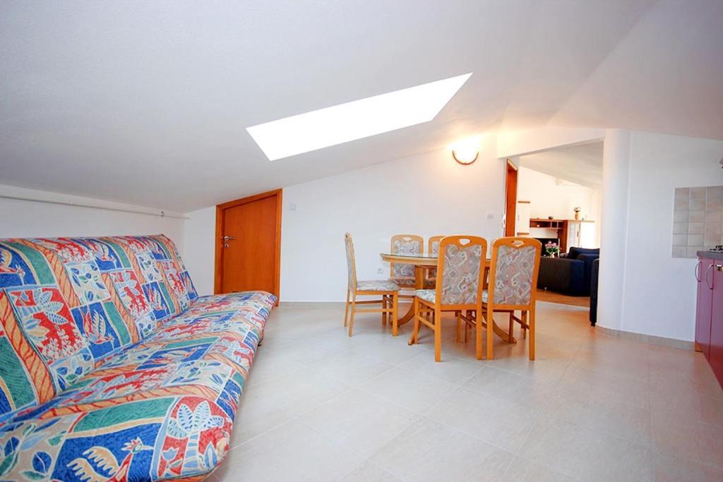Istriensonne - Apartments Veruda Mit Grillterrasse Pula Exteriér fotografie